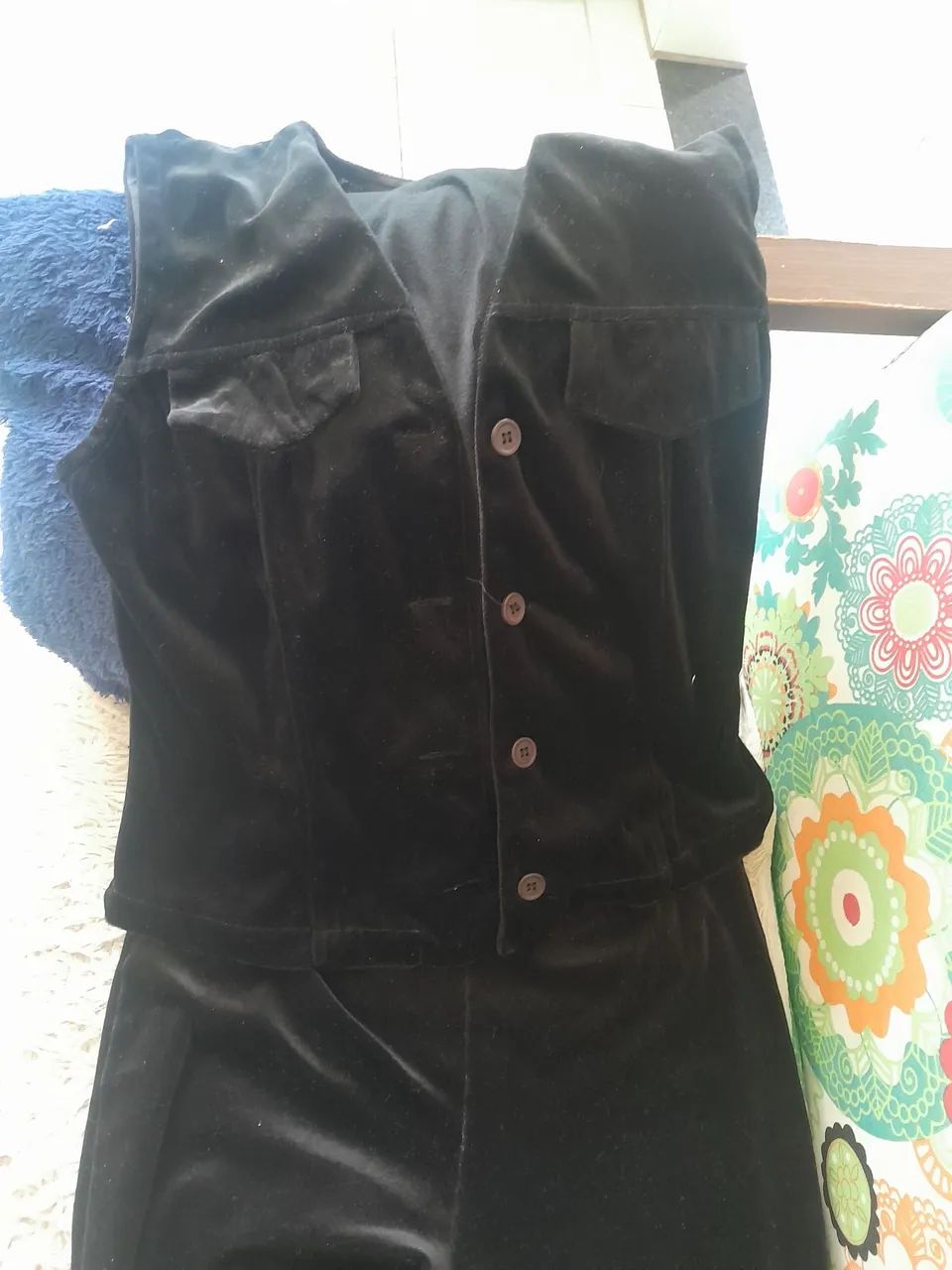 Vestido e conjunto e parka de veludo  - Foto 2