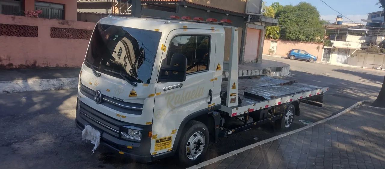 Caminhão Express 2023 