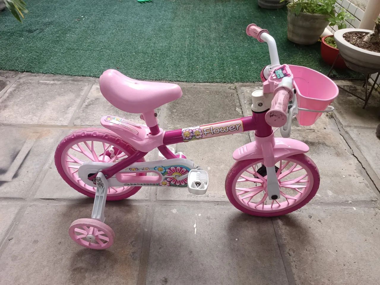 Bicicleta infantil muito bem conservada! - Foto 3