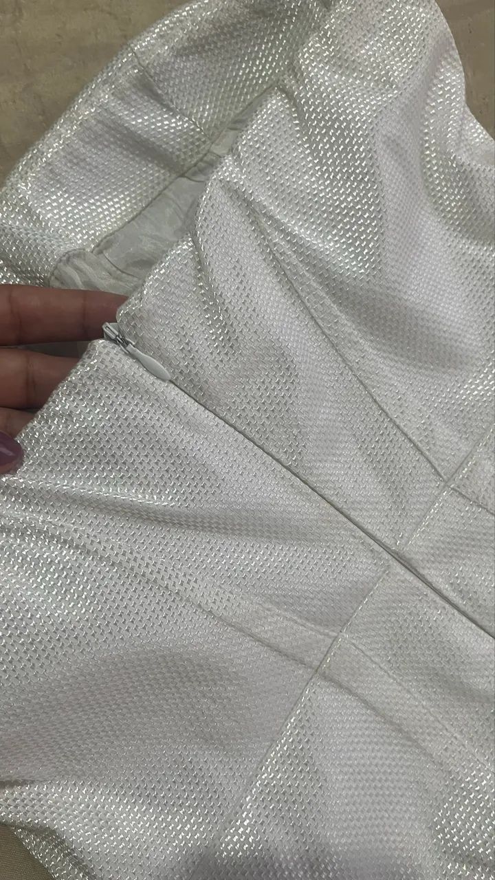 Vestido branco lindíssimo acetinado* - Foto 4