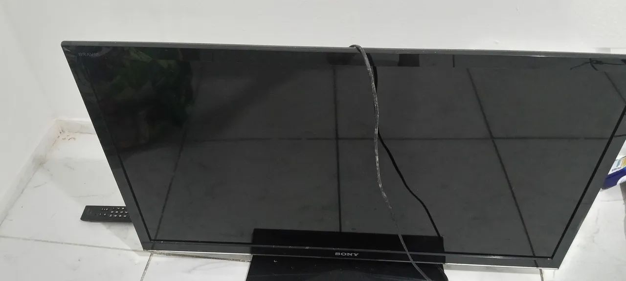 Tv para concerto ou retirada de peças 