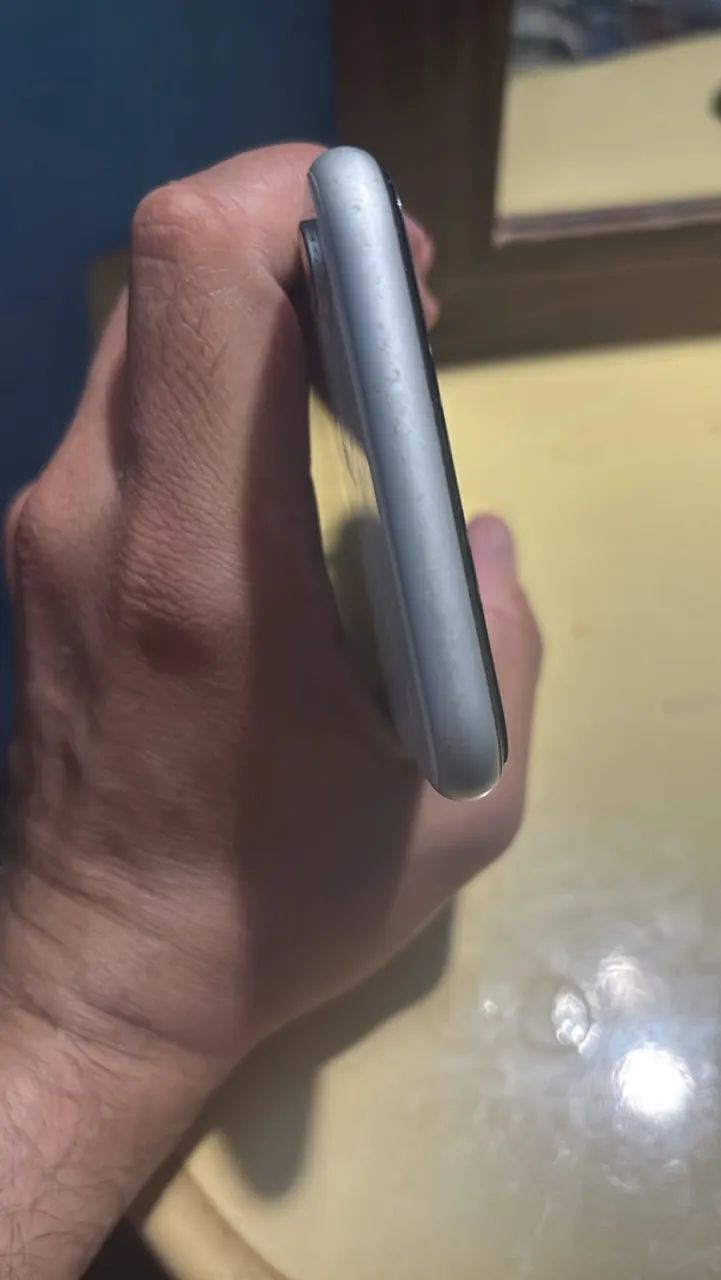 iPhone XR 64G - Foto 3