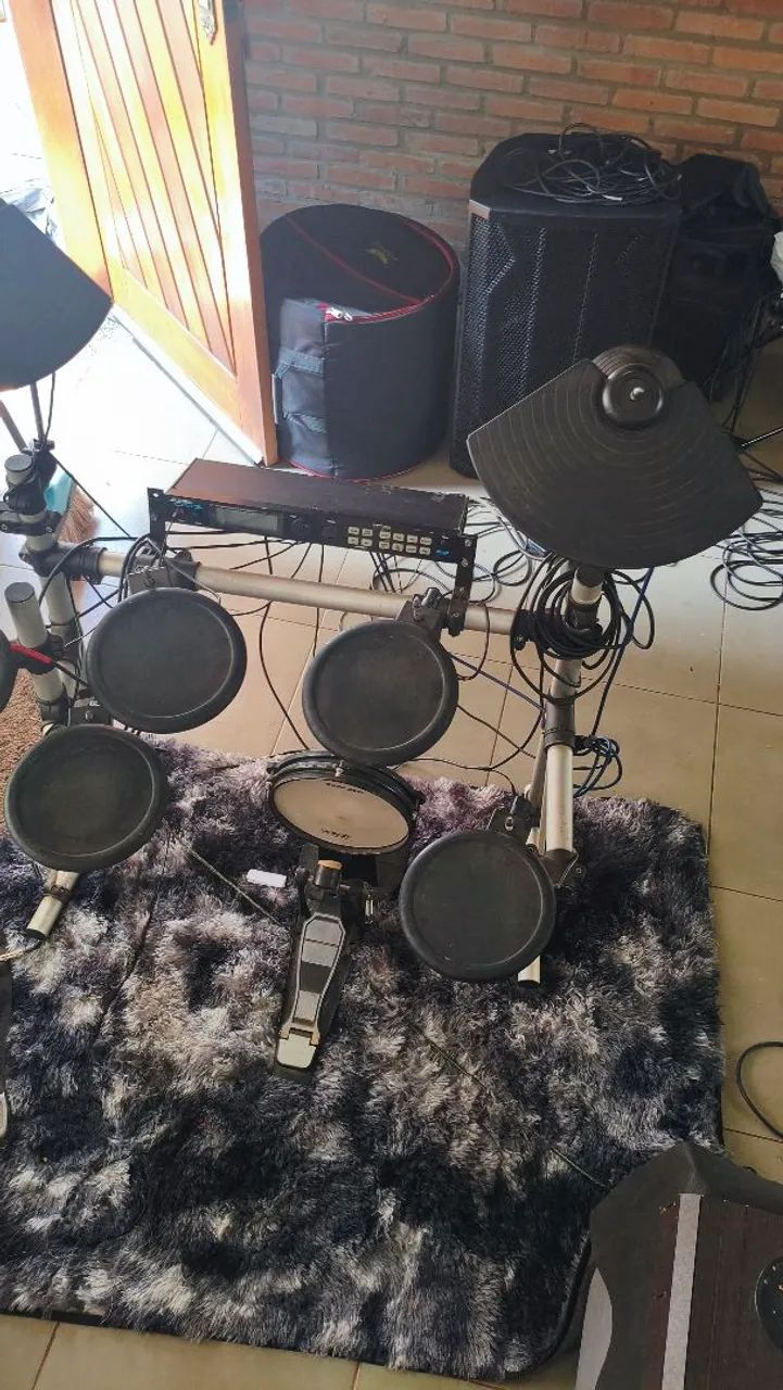 Bateria eletronica alesis dm5 - Foto 2