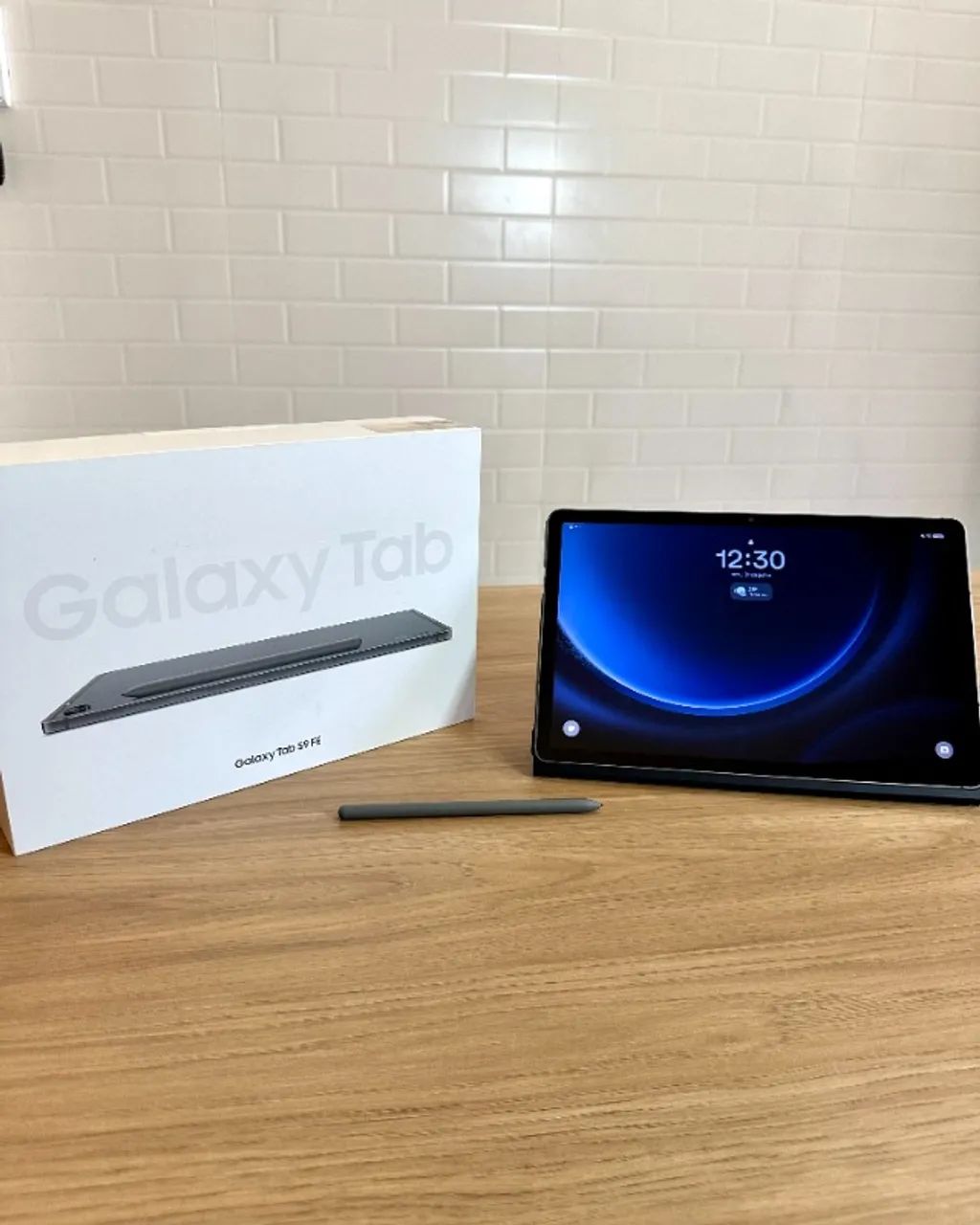 Galaxy Tab S9 FE 128GB Completo - S Pen + Capa + Teclado e Mouse + Caixa Original