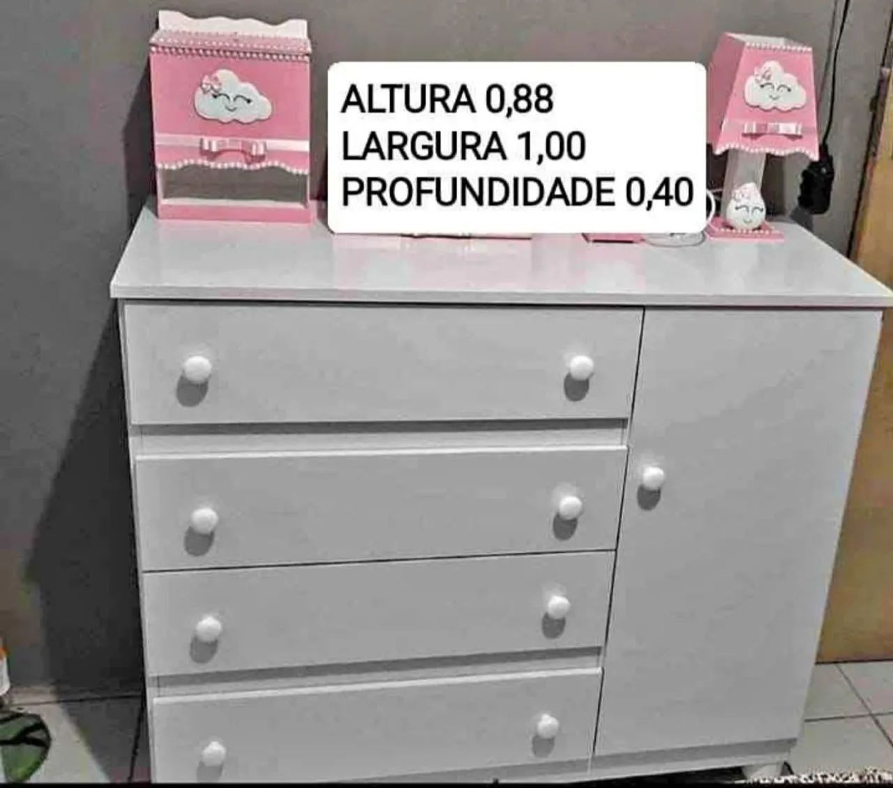 Cômoda Zaqueu com 4 gavetas e 1 porta toda no MDF  - Foto 3