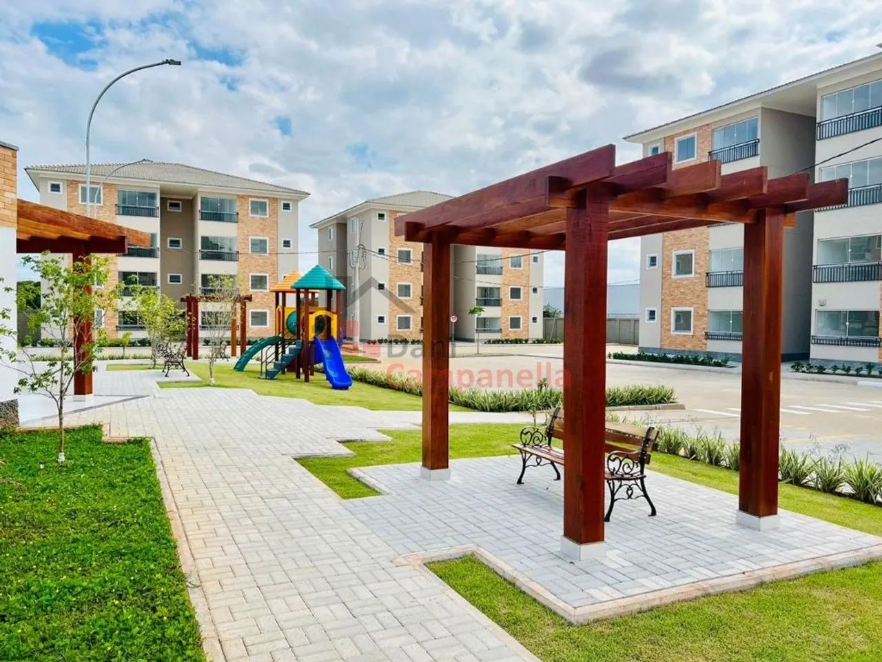 Apartamento com 2 Dormitórios em Pouso Alegre