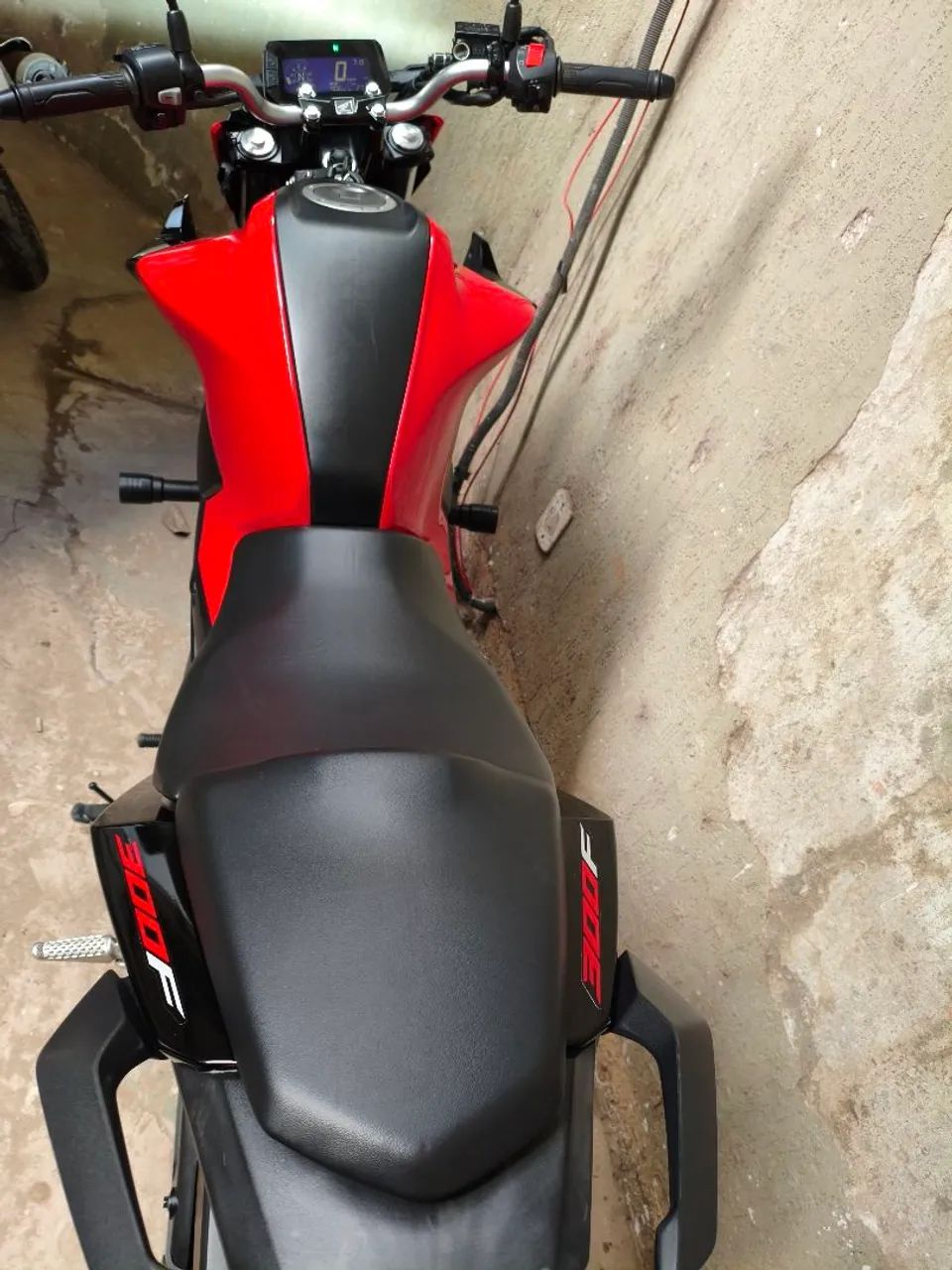 CB 300F Twister 2023 - Foto 4