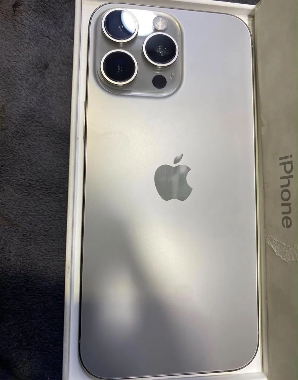 iPhone 15 Pro Max - Foto 3