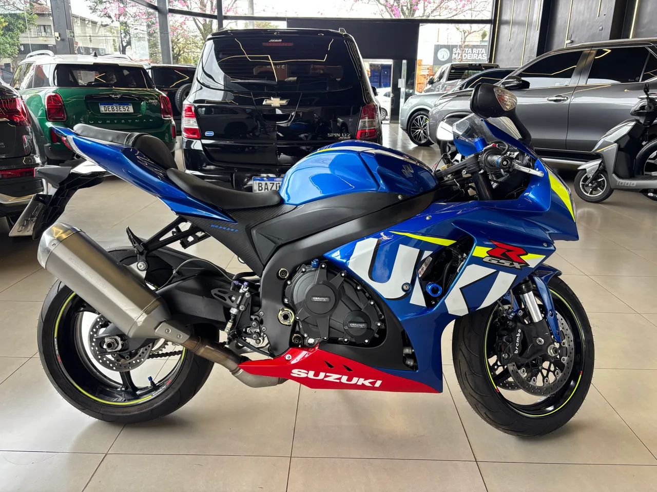 Suzuki GSX-R 1000 - Foto 4