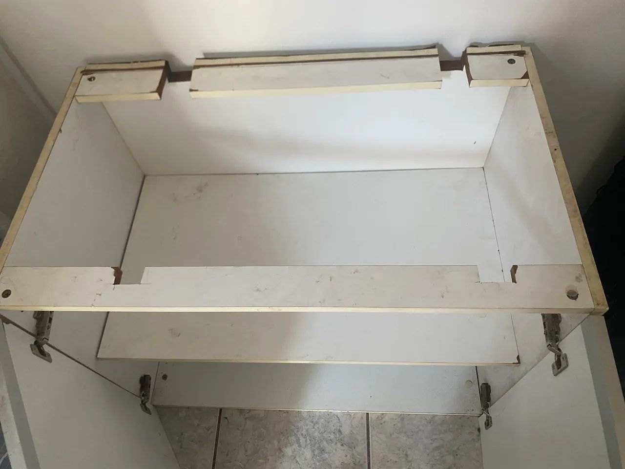 ARMÁRIO EM MDF NO PRECINHO  - Foto 2