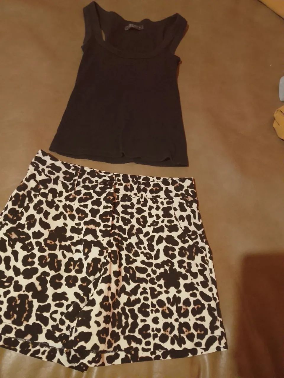 Lote de roupas 16 peças ao total  - Foto 5