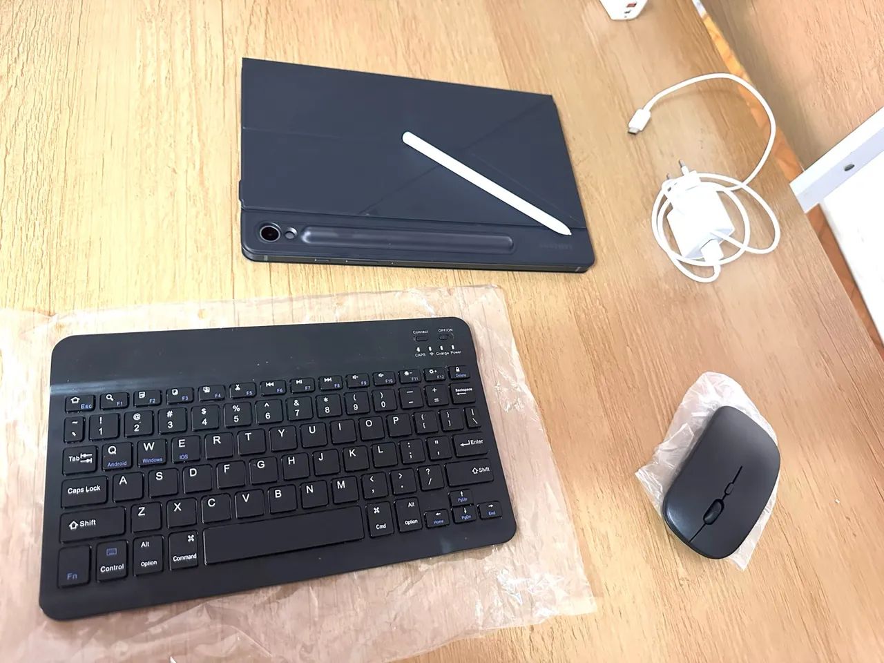 TABLET S10 GALAXY - COM CANETA 