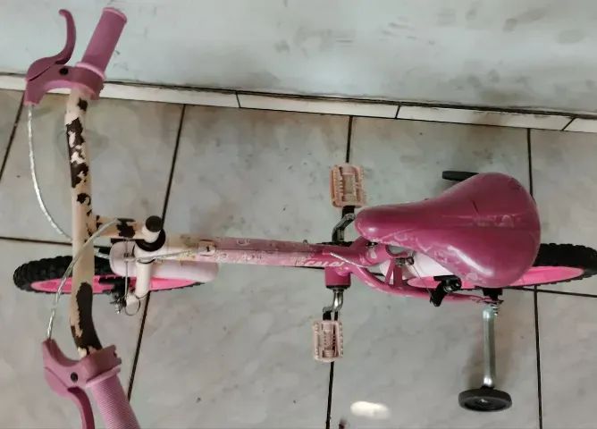 Bicicleta da Barbie aro 16 - Foto 3