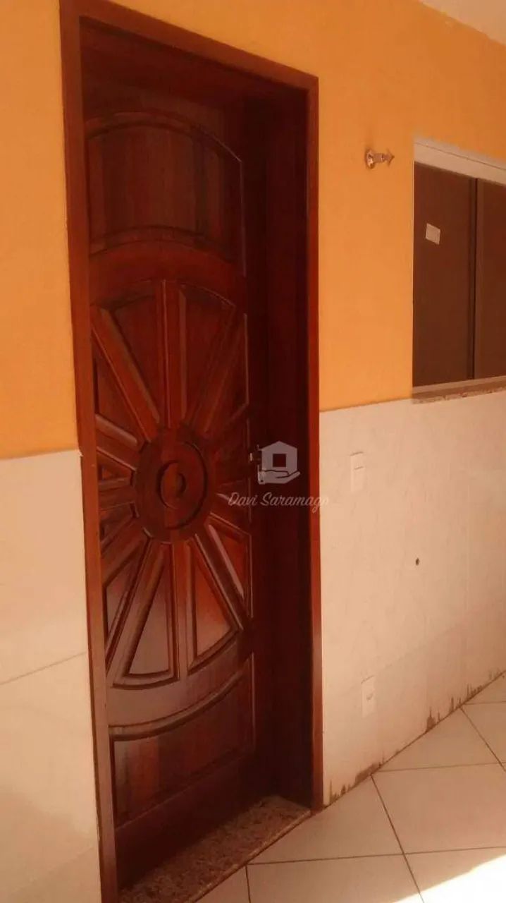 Excelente Casa de 3 Quartos no Mutuá - Foto 2
