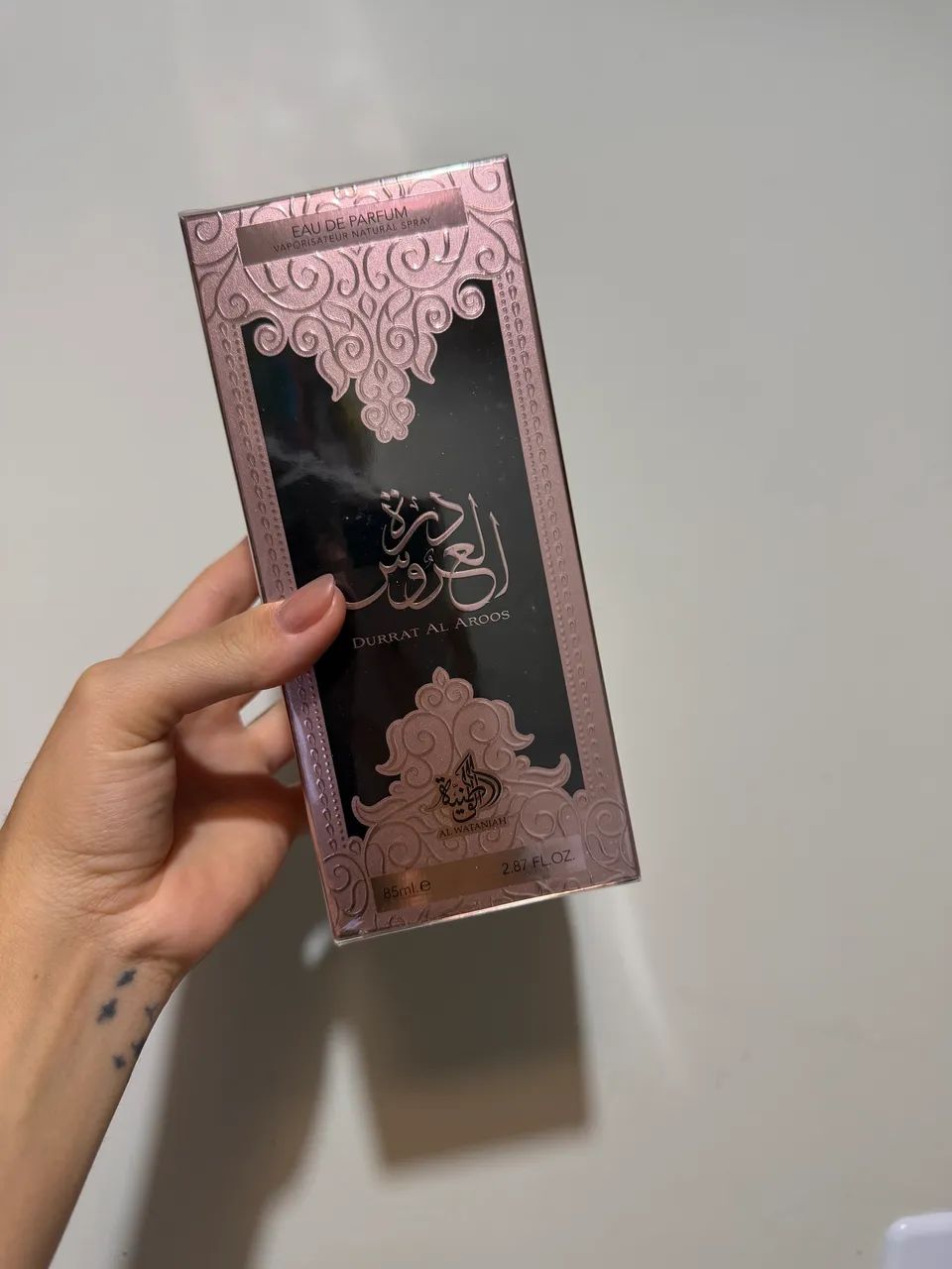 Perfume árabe Durrat Al Aroos Al Wataniah , original 