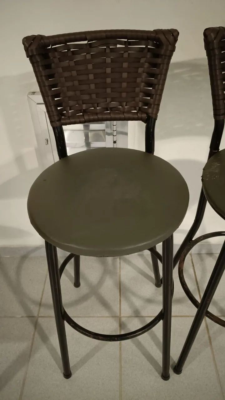 Duas Banquetas usadas  - Foto 3