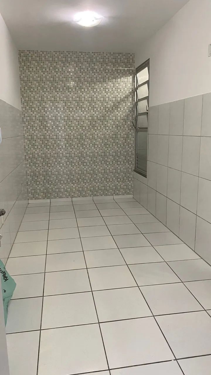 Alugo apartamento com 1 quarto - Foto 2