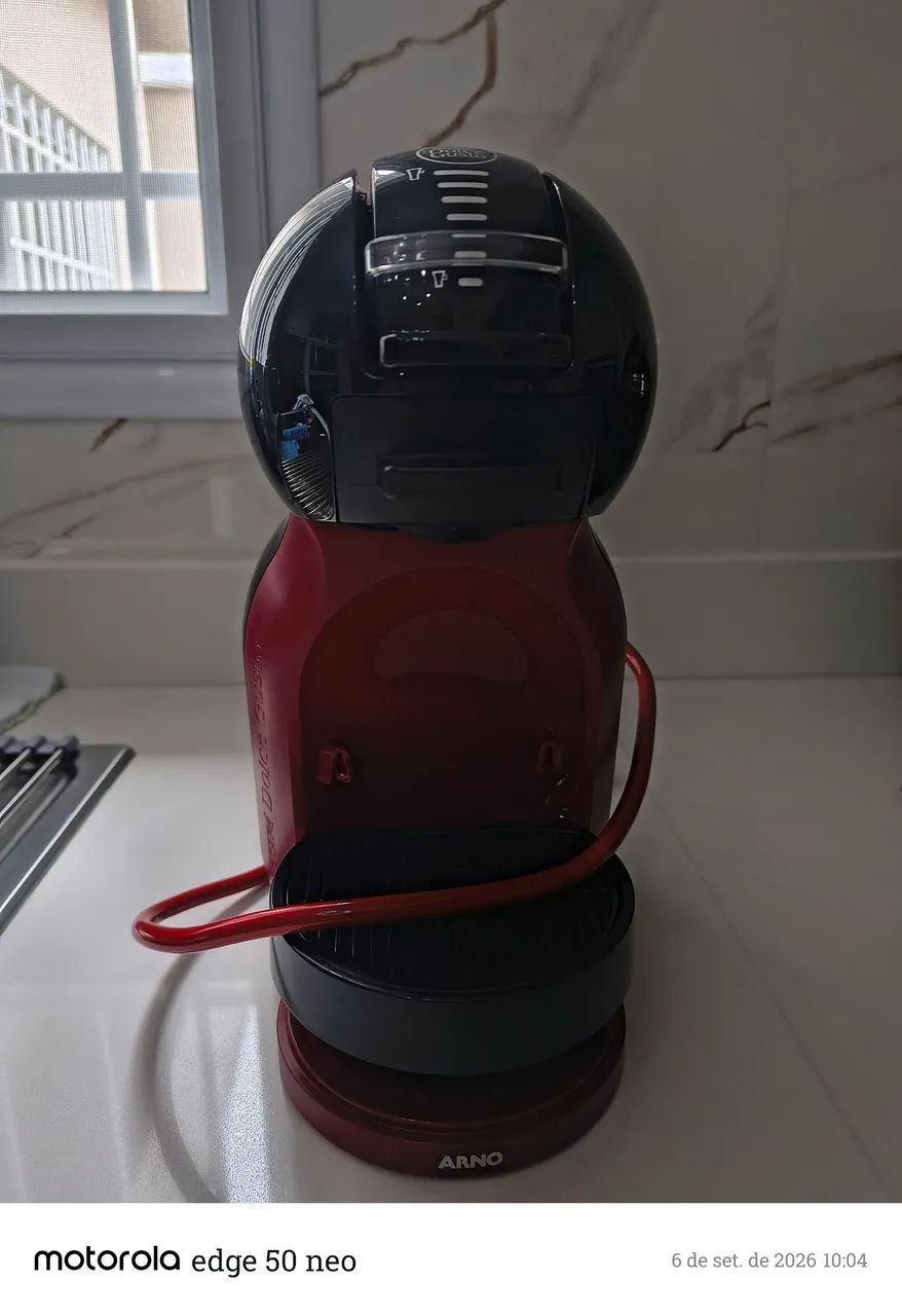 Cafeteira Dolce Gusto automática