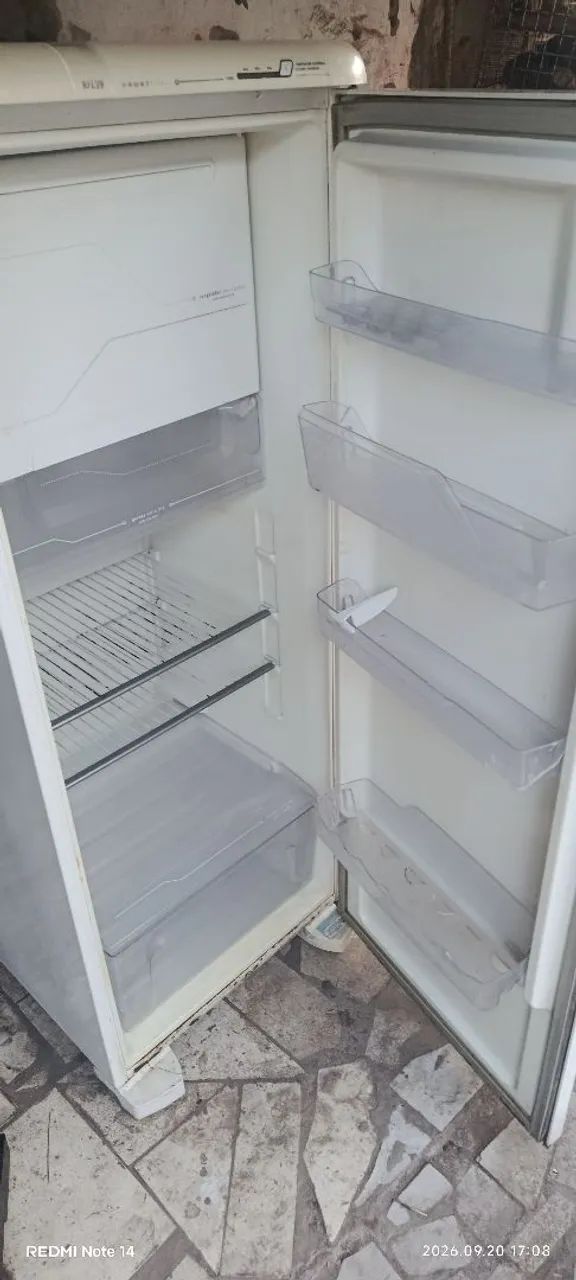 Geladeira Eletrolux  - Foto 4