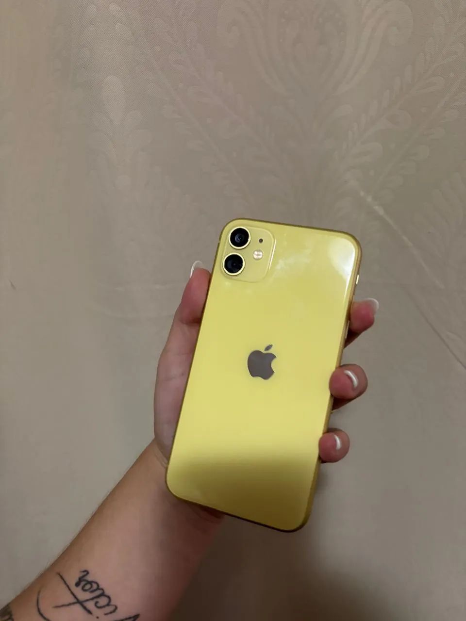 iPhone 11 impecável todo original 