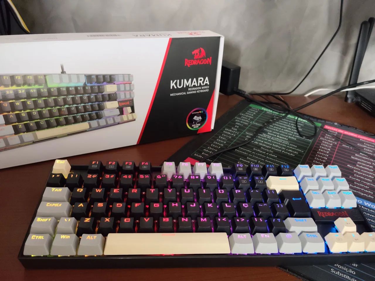 Teclado Mecanico Redragon Kumara, RGB, ABNT2, Switch Marrom