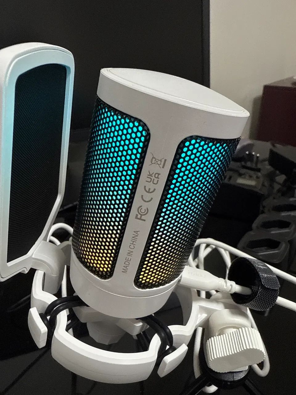 Microfone A6V branco Fifine - Foto 4