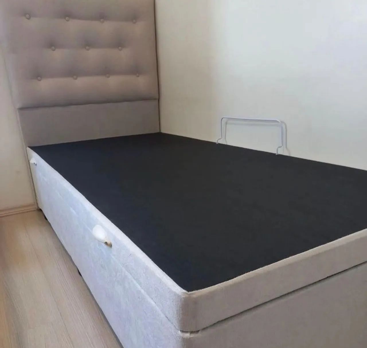 Cama de solteiro com baú  - Foto 3