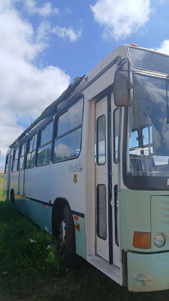 Vendo ônibus MarcoPolo Motor Novo - Foto 4