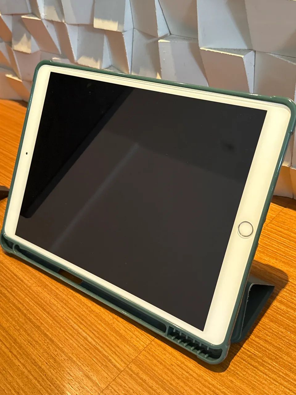 iPad Air (3a geração) - Wifi + Cellular / 64 GB / Cor Prata + Apple pencil 1ª geração  - Foto 3