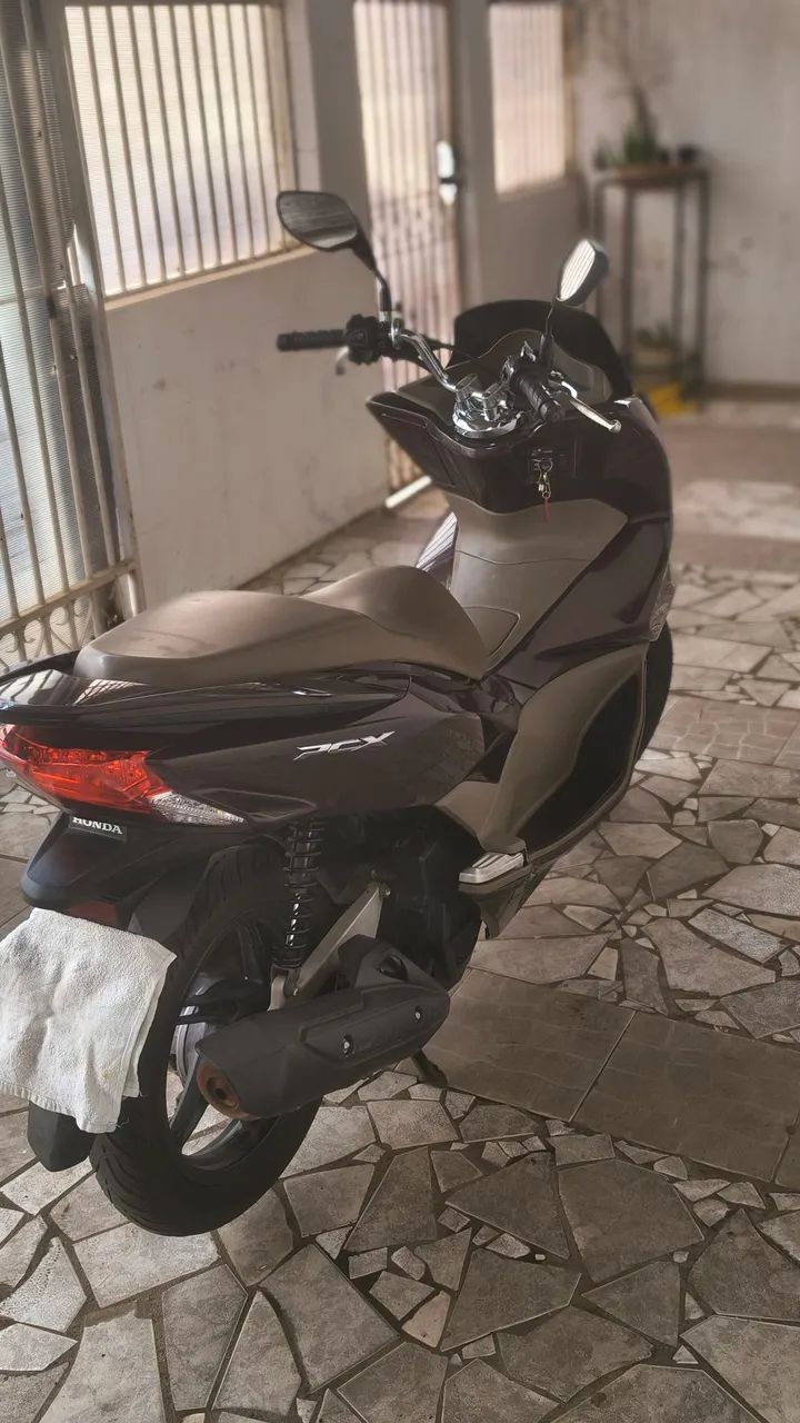 Honda PCX DLX 2018 - Foto 2