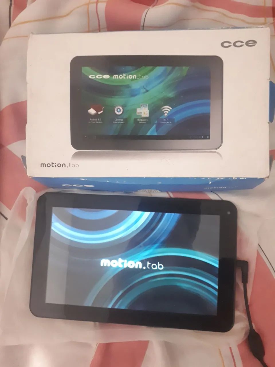 *Tablet CCE seminovo*