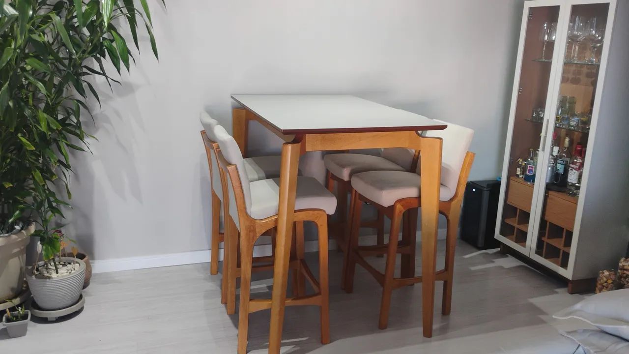 MESA ARANHA MADEIRA MACIÇA 
