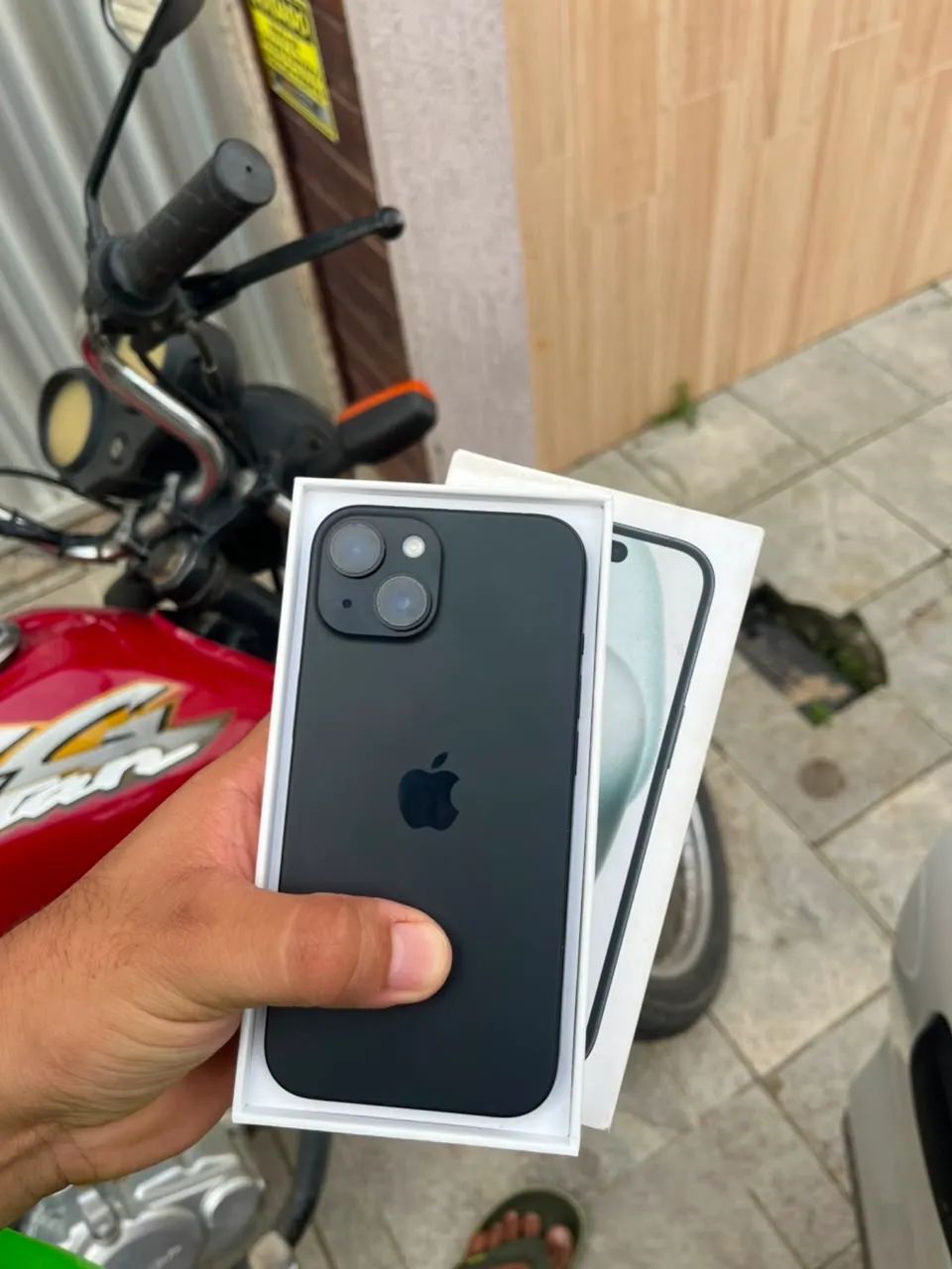 iPhone 15 128gb