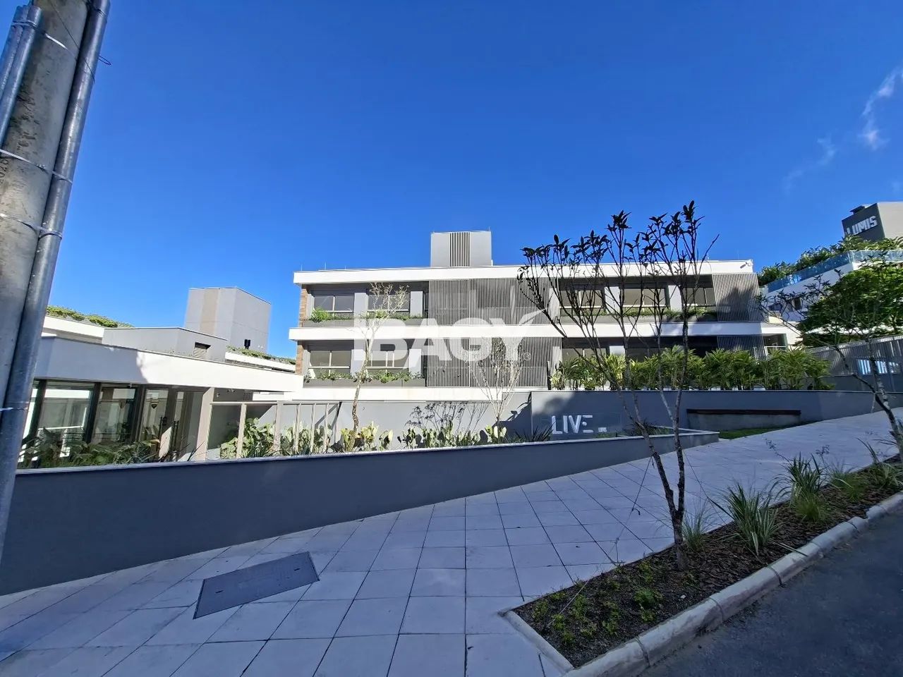 Excelente Apartamento 2 dormitório(s) em Cacupé - Florianópolis