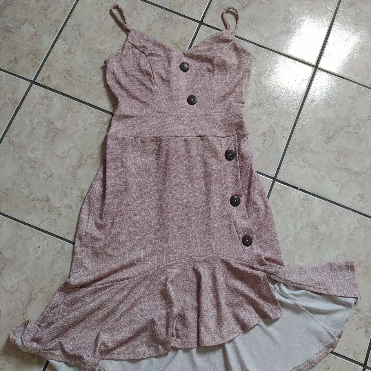vestidos novo e semi novo 5 unidades  - Foto 5