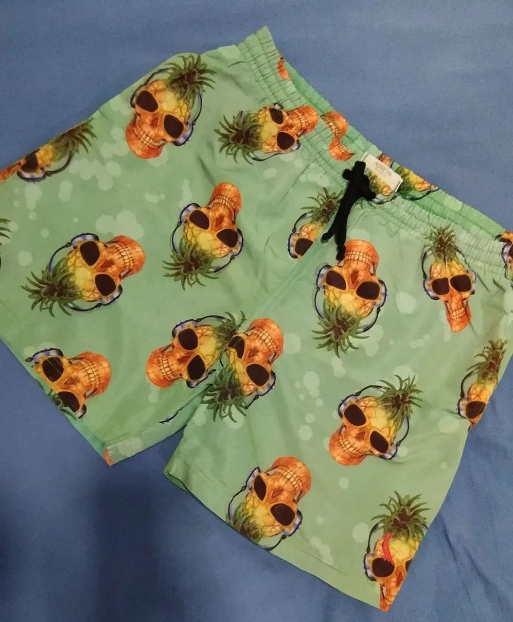 Bermuda Banho Reserva.