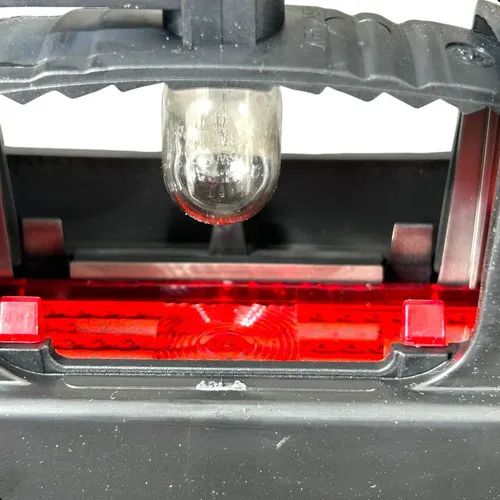 Lanterna Breaking Ligth Renault Logan  1.6 2015 A 2017 Ambos Lados Vermelha - Foto 5