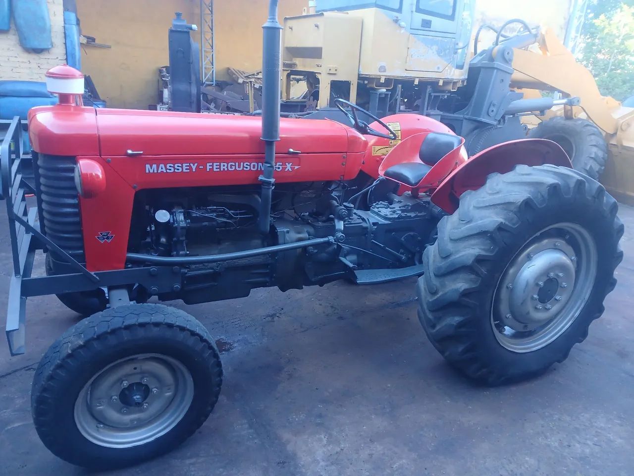 Trator massey 65x  - Foto 2