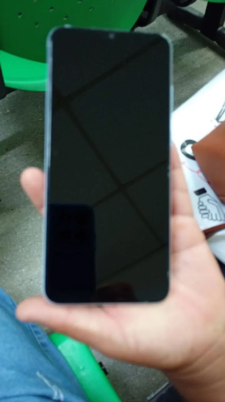 Celular A04 novo