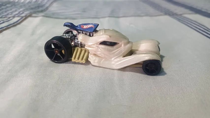 Hot Wheels Tomb Up