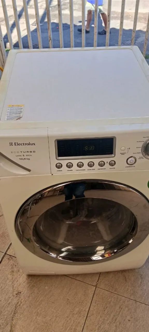Excelente, Lava e Seca Electrolux 11kg  - Foto 4