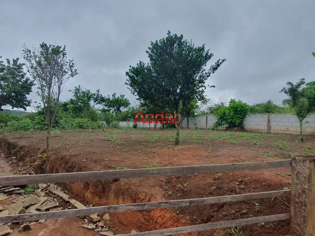 Terreno em Solar Do Madeira.