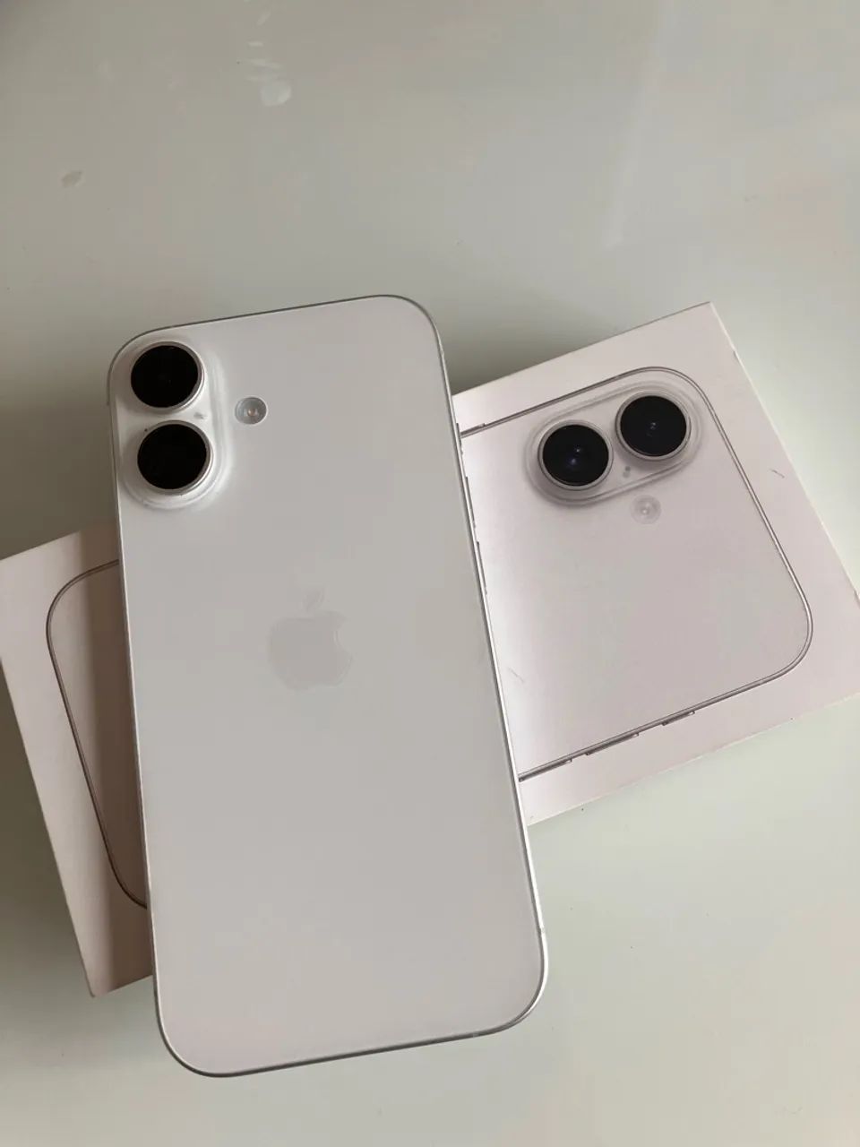 iPhone 16 256  - Foto 2