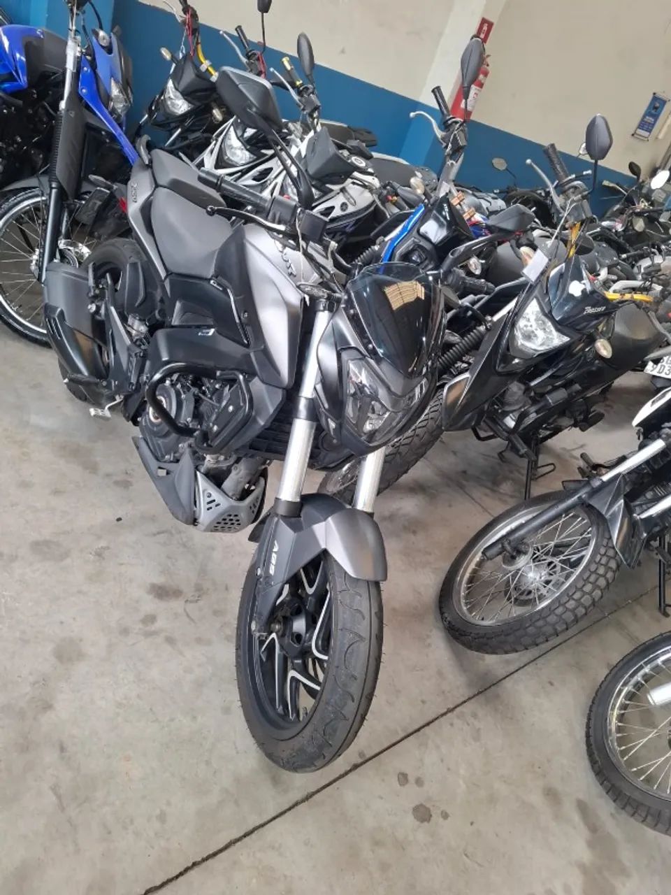 Bajaj Dominar 400cc 2025 - Foto 2
