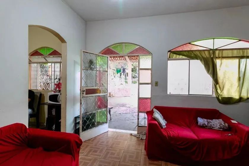 Casa à Venda - Havaí, 3 Quartos, 360 m2 - Foto 4