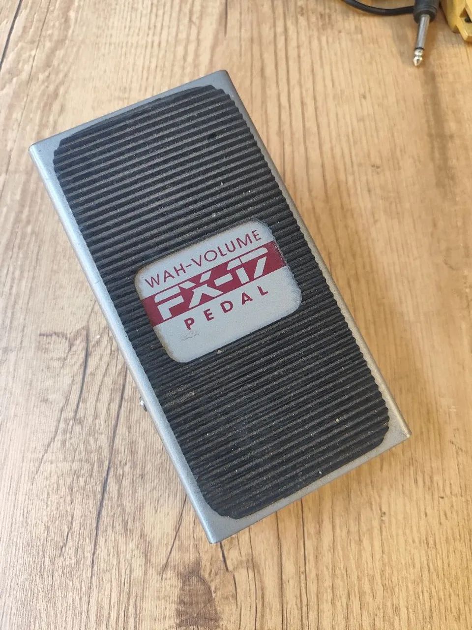 Pedal de guitarra DOD Wah Volume FX17 - Instrumentos musicais