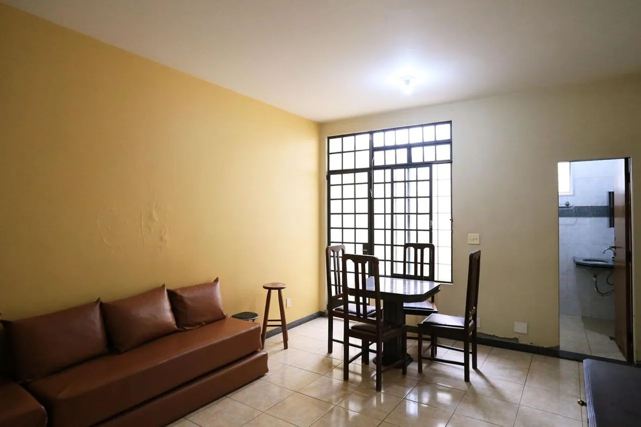 Casa à Venda - Concórdia, 5 Quartos, 400 m2 - Foto 4