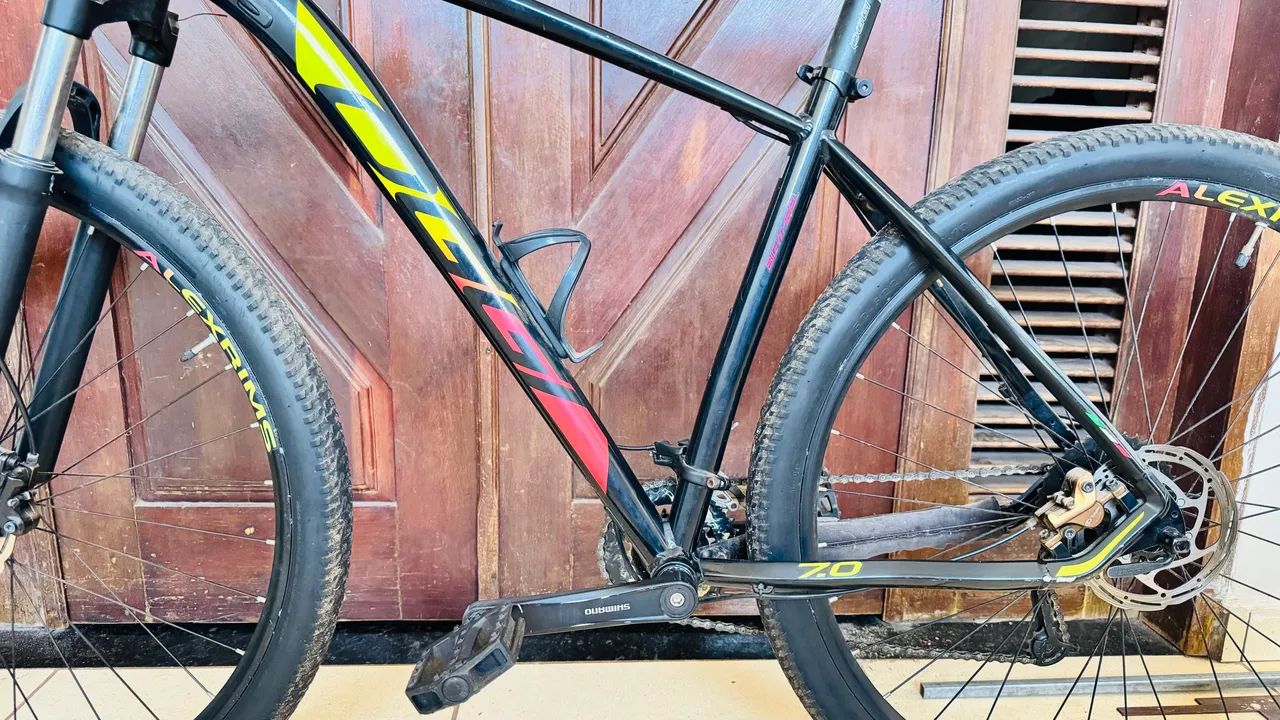 Bicleta OGGI 7.0 (seminova) - Foto 5
