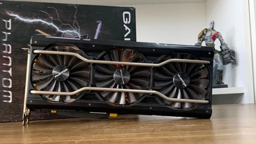 RTX 2070 SUPER 8GB GAINWARD PHANTOM TRIPLE - Foto 2