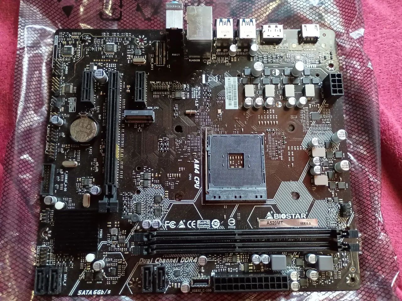 PLACA MÃE BIOSTAR A520MT V6.0 (COM DEFEITO, SEM VÍDEO)